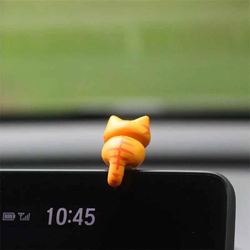 6Pcs Cute Mini Cartoon Cat Ornaments, Car Screen Edge Decoration, Cat Micro Landscape Model Cute Car Accessories Gifts